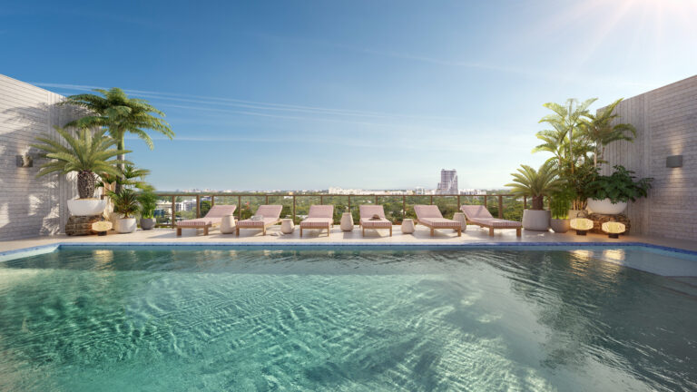 Rooftop Pool - Day